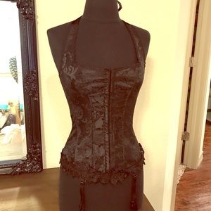 Black halter corset